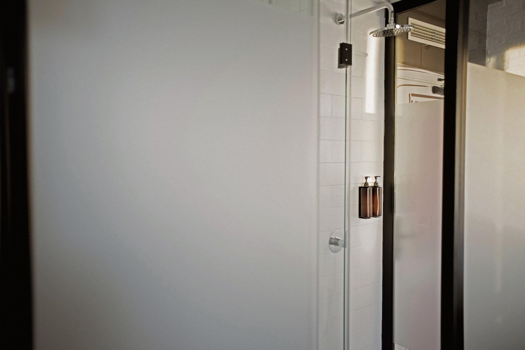 Room00 Chueca Albergue